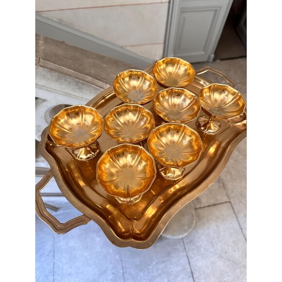 Vintage dessert coupes set, 8 footed metal bowls with tray, ice cream cups - Picture 3 of 6